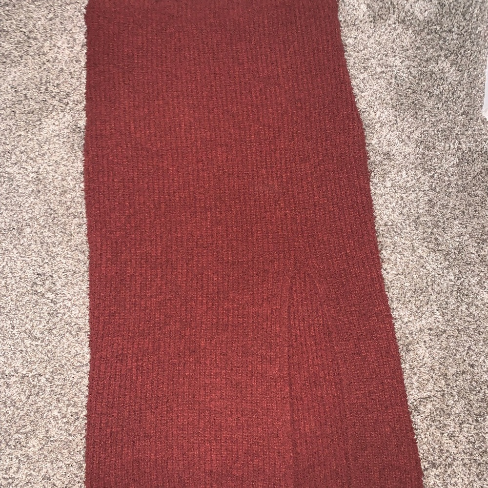 Burgundy knit skirt